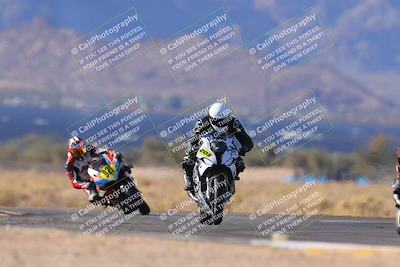 media/Dec-17-2023-CVMA (Sun) [[bf0c04832d]]/Race 2 Amateur Supersport Open/